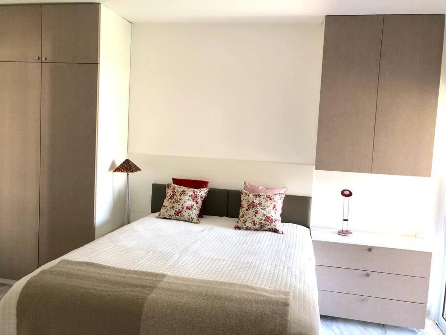 Apartamento 2072 - Em Frente Ao Hospital Einstein E Estadio Do Morumbi São Paulo
